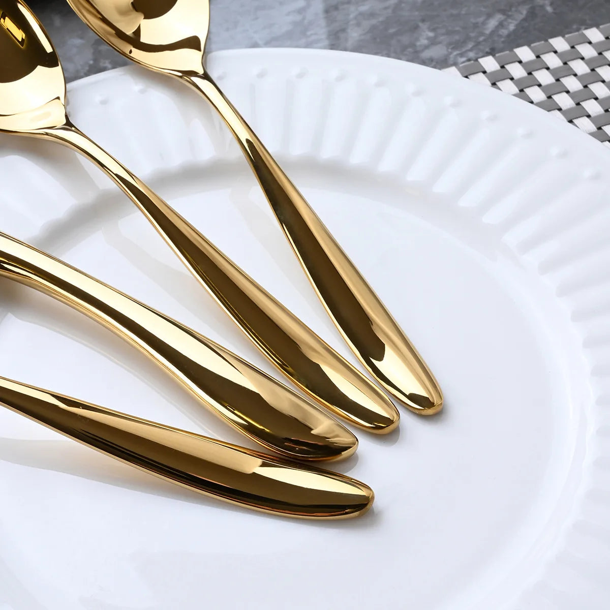 6pcs 304 Stainless Steel Flatware Set, Premium Heavy Duty Food Grade Cutlery Tableware for Home (6-Piece Dinnerware Silverware)
