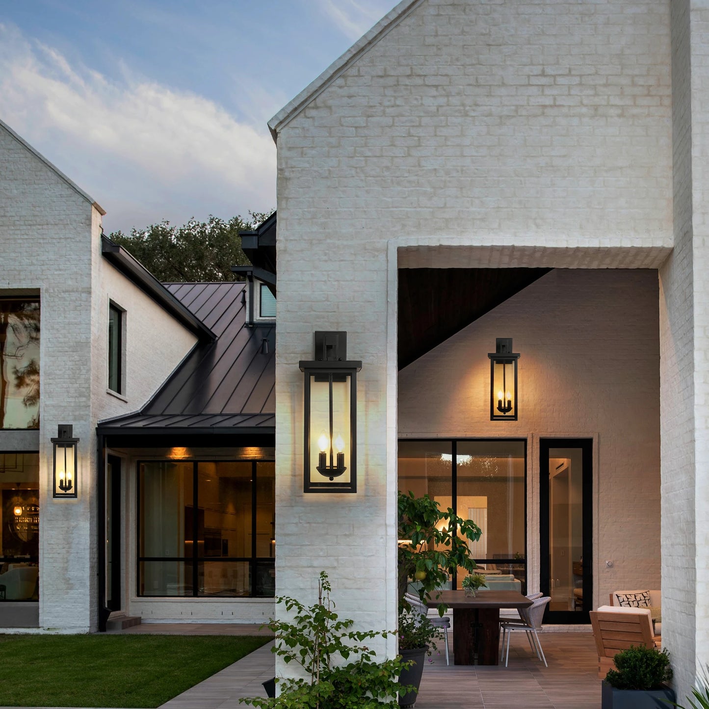 ARLGSITE Outdoor Wall Lantern With Dusk To Dawn Sensor And Clear Glass Panels