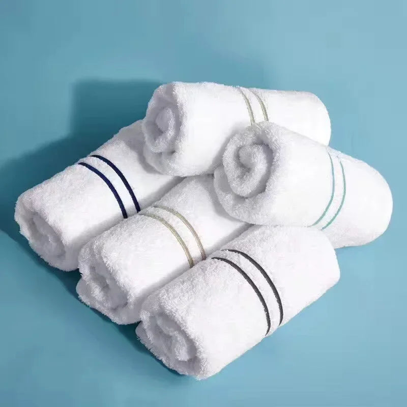 100% Cotton White Face Towel for Hotel Custom Embroidery Bath Towel Personalized Customized Beach Towel Corporate Gift With Logo