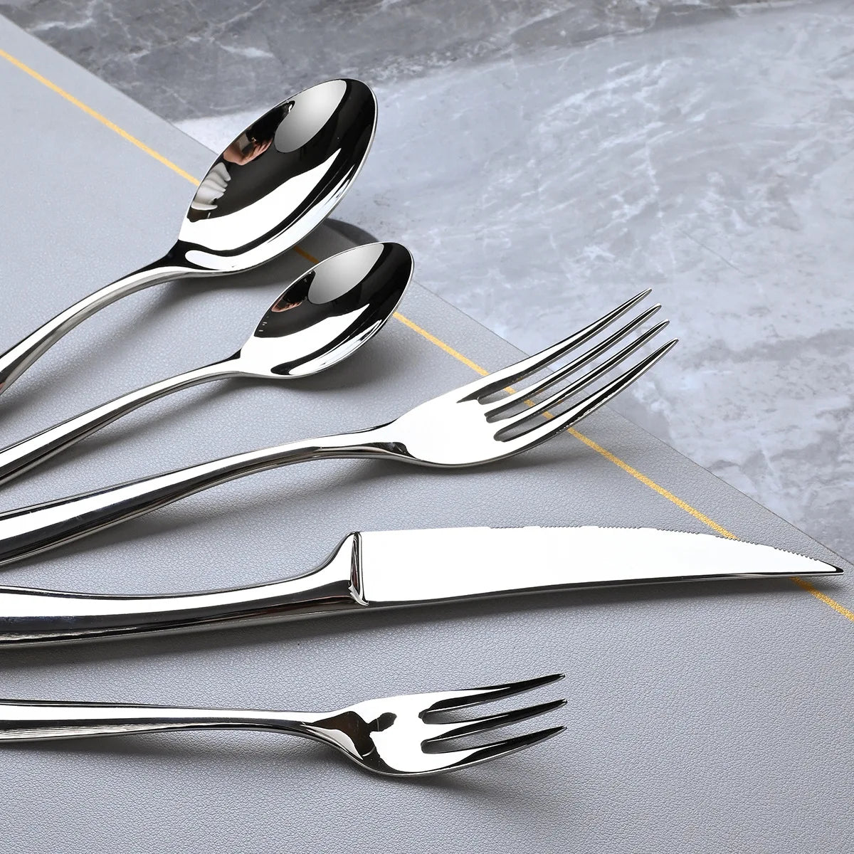 6pcs 304 Stainless Steel Flatware Set, Premium Heavy Duty Food Grade Cutlery Tableware for Home (6-Piece Dinnerware Silverware)